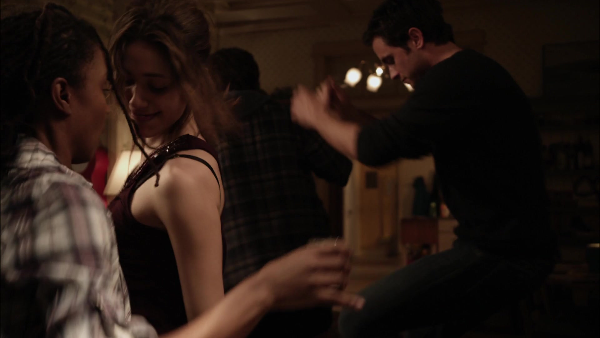 Shameless_US_S01E01_1080p_ERW_007156.jpg
