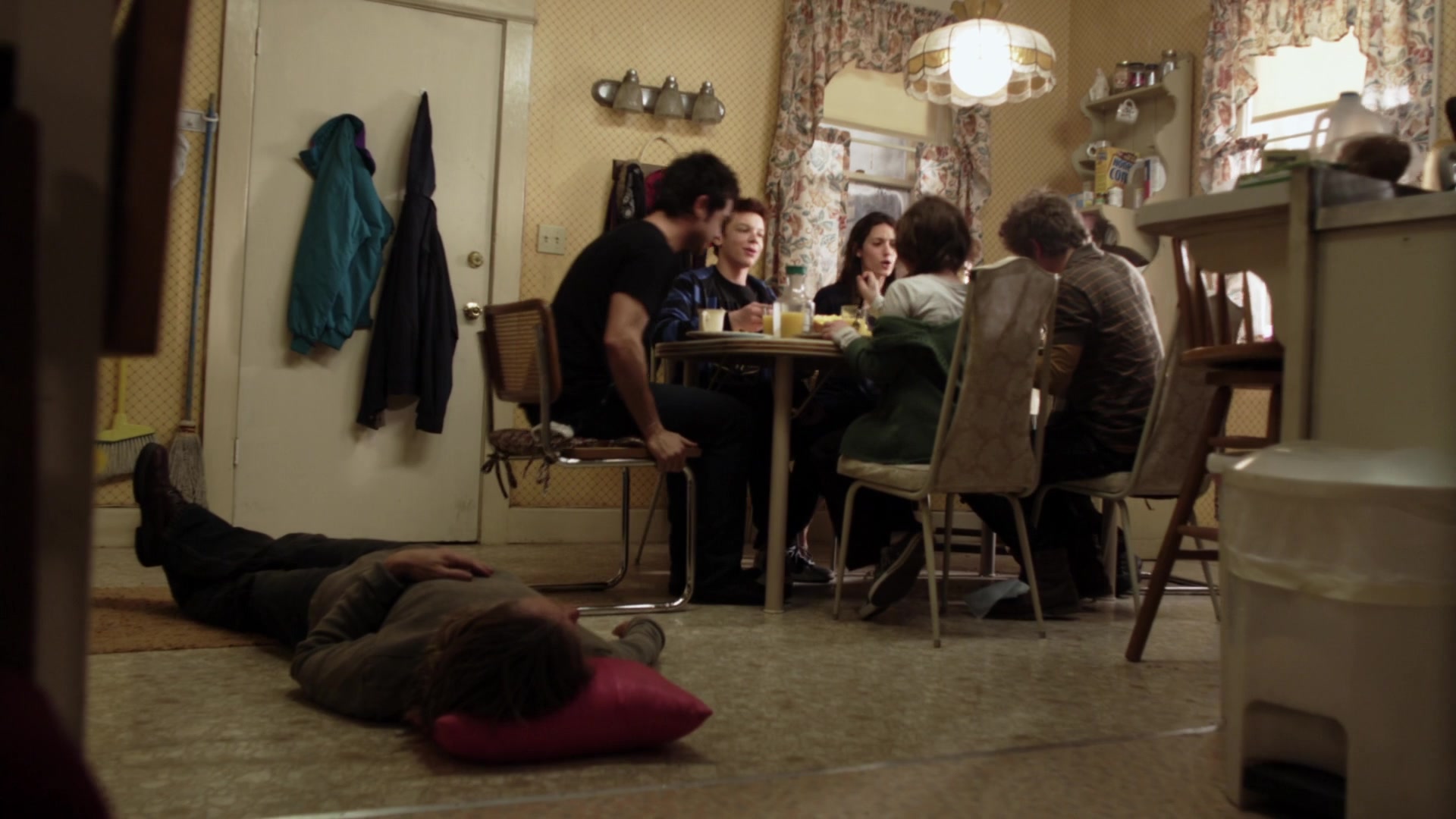 Shameless_US_S01E01_1080p_ERW_007823.jpg