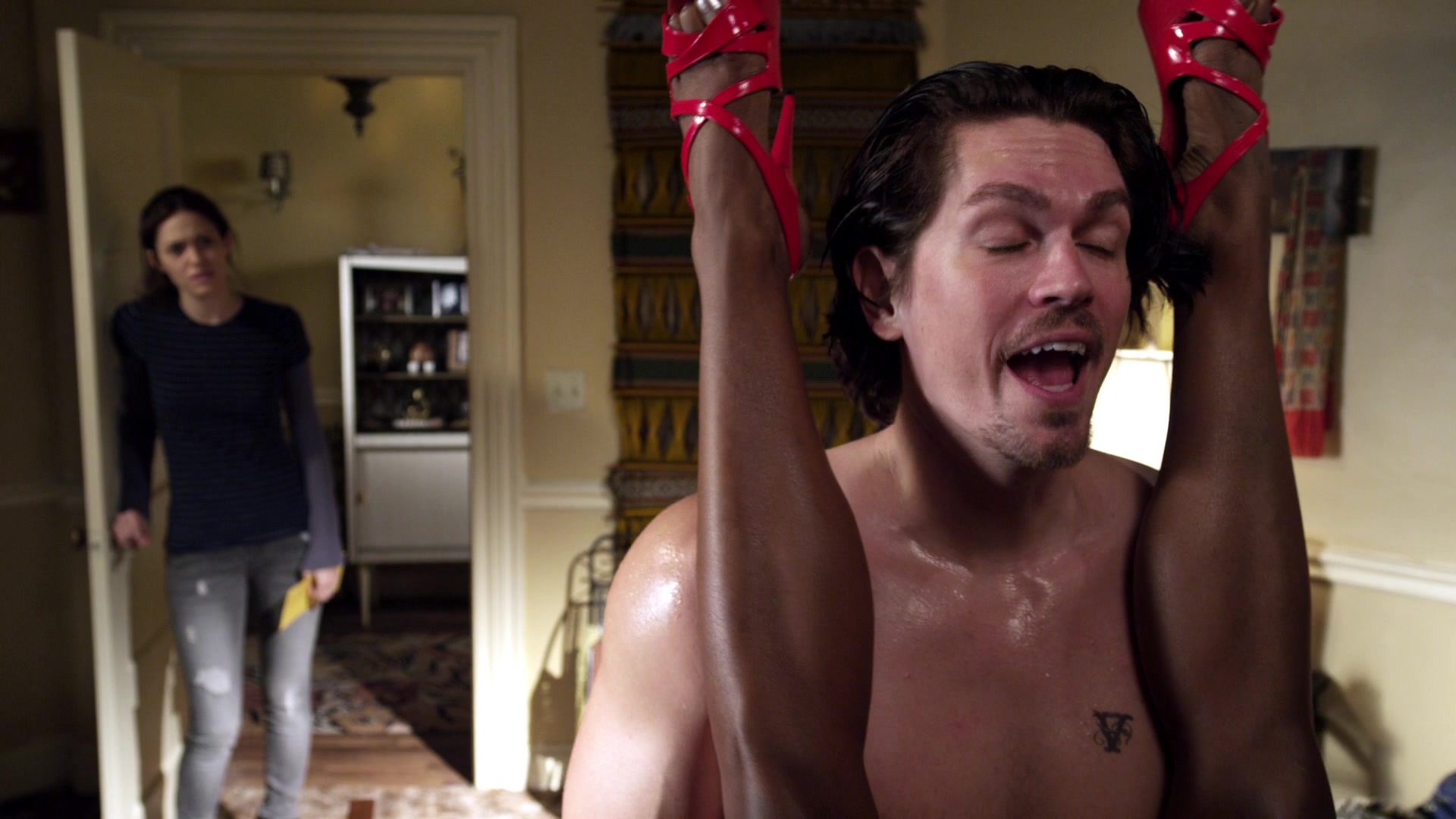 Shameless_US_S01E02_1080p_ERW_001877.jpg