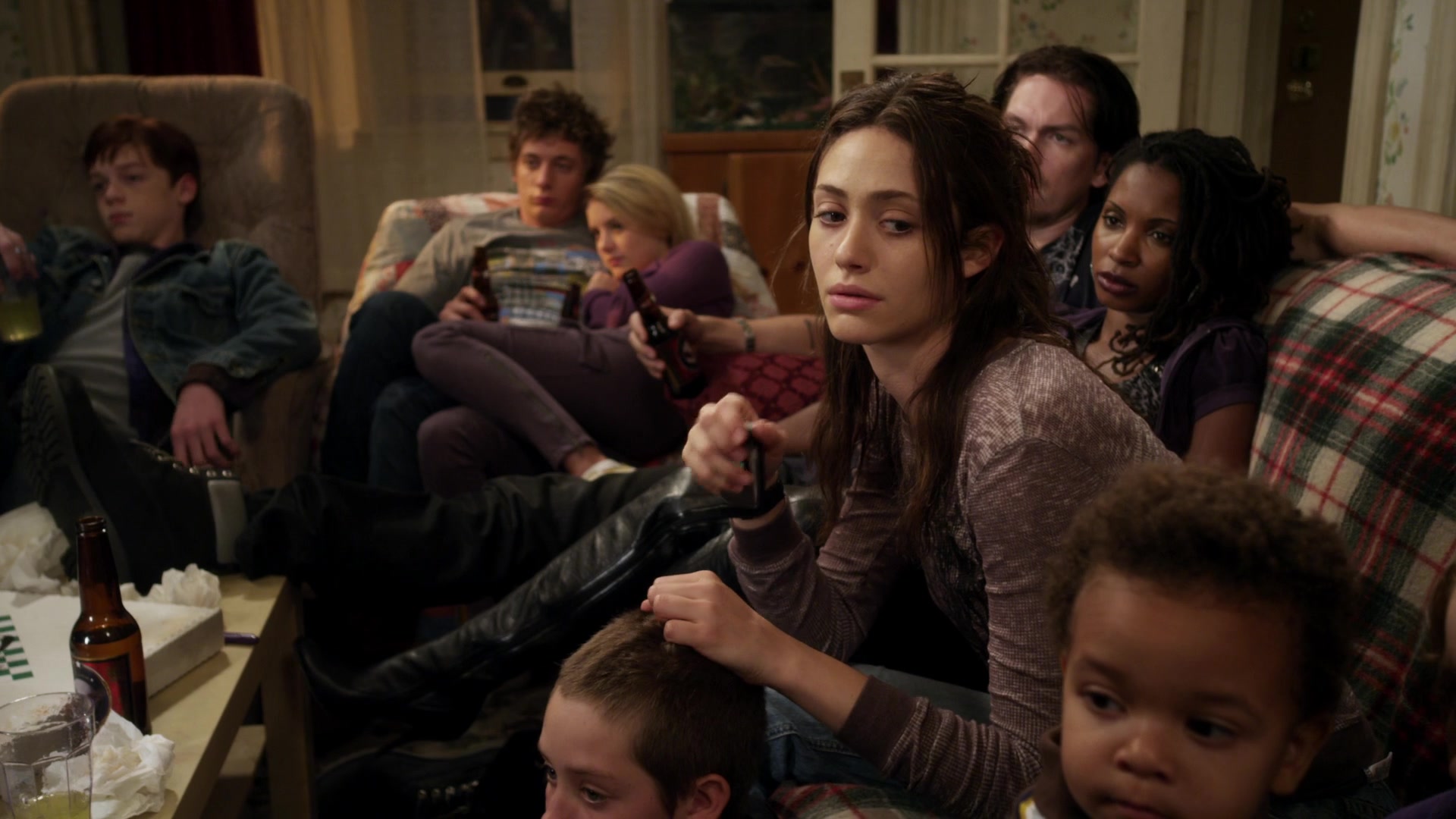 Shameless_US_S01E02_1080p_ERW_007174.jpg