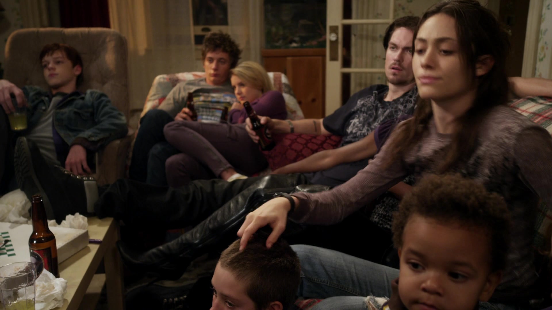 Shameless_US_S01E02_1080p_ERW_007176.jpg