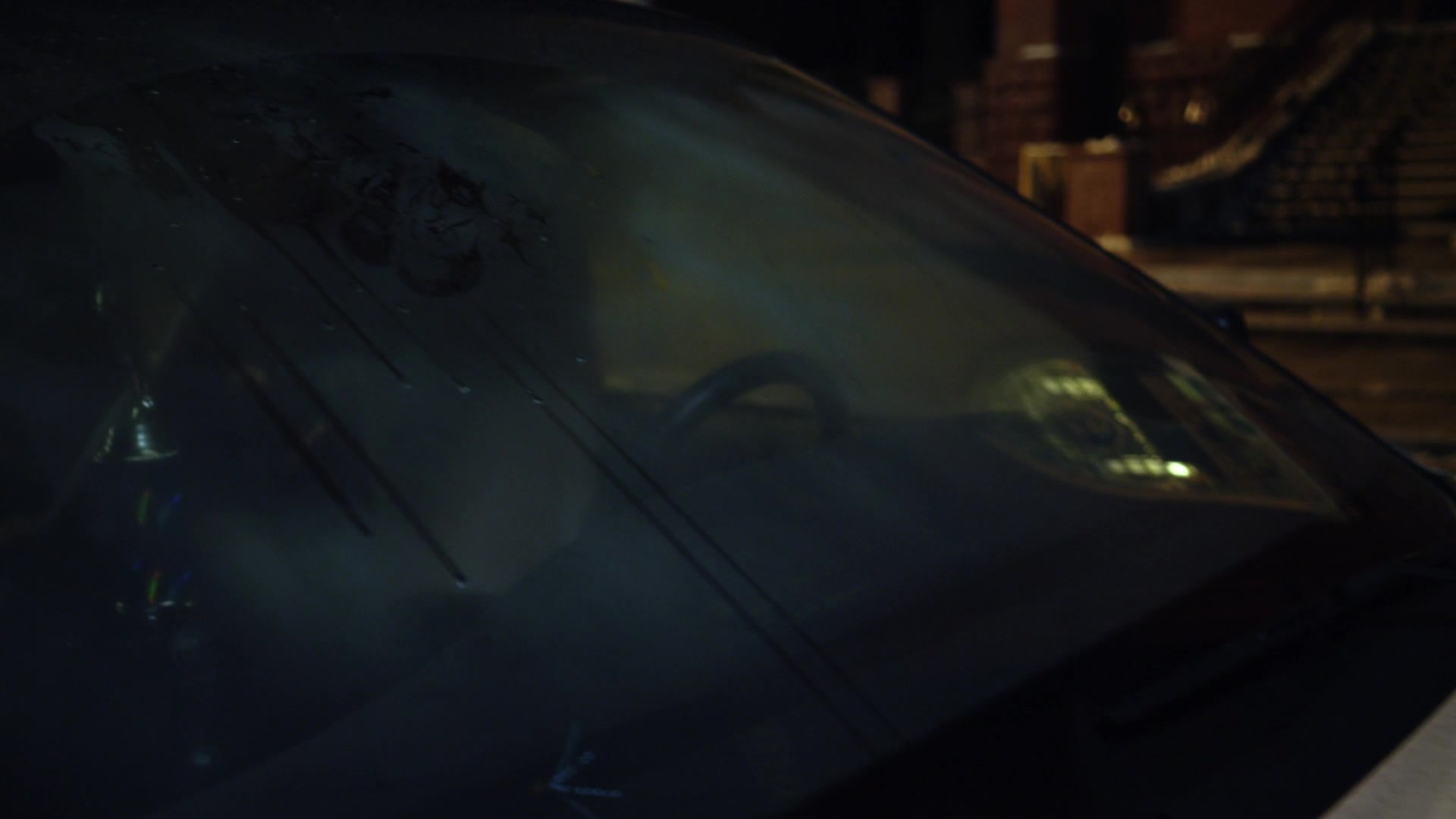 Shameless_US_S01E03_1080p_ERW_000273.jpg