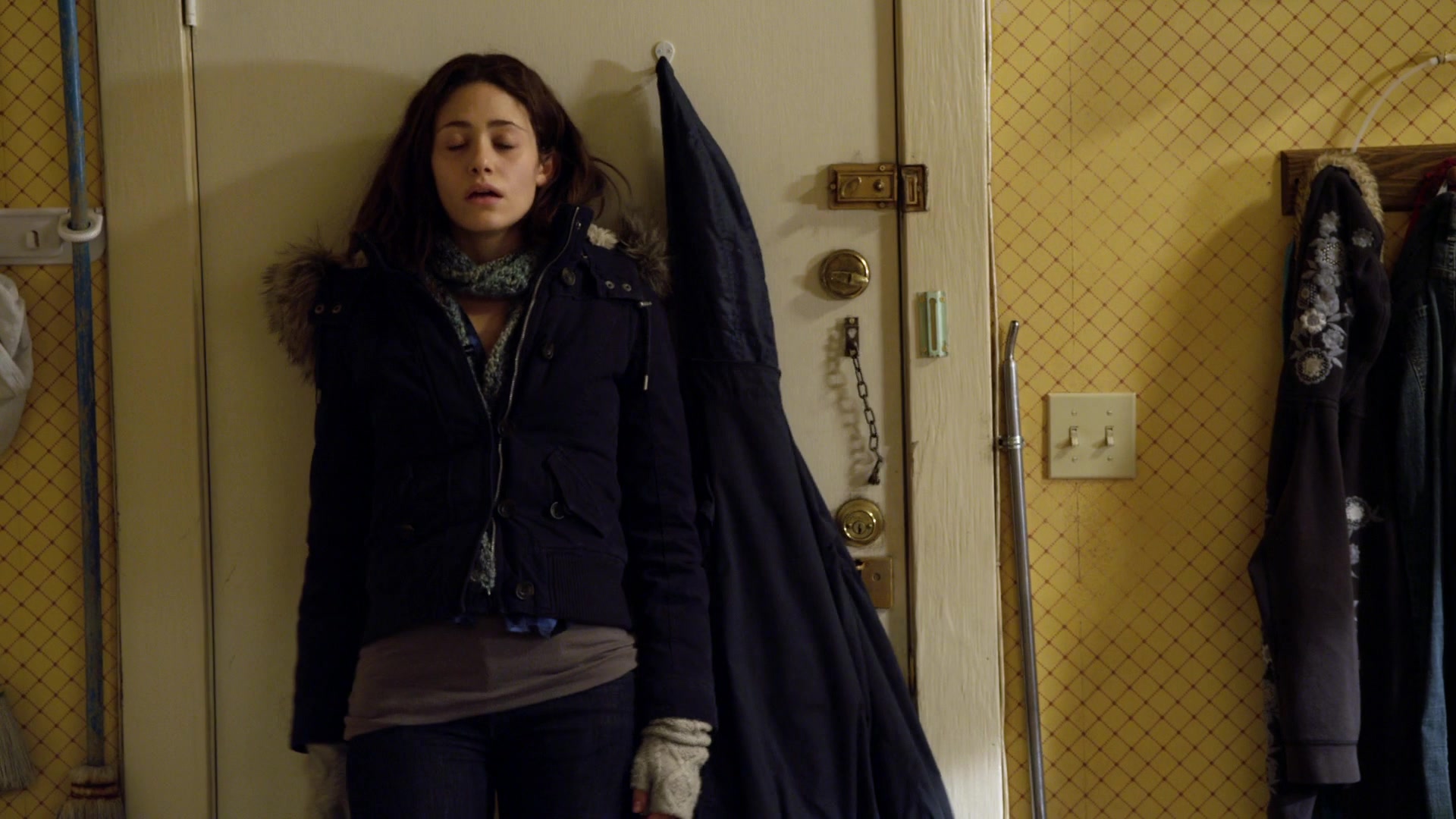 Shameless_US_S01E03_1080p_ERW_002224.jpg