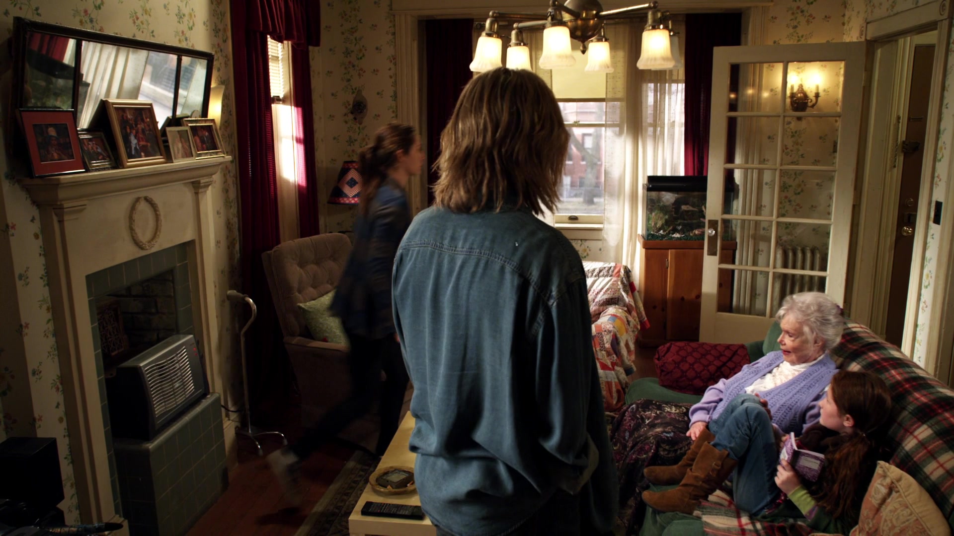 Shameless_US_S01E03_1080p_ERW_005979.jpg