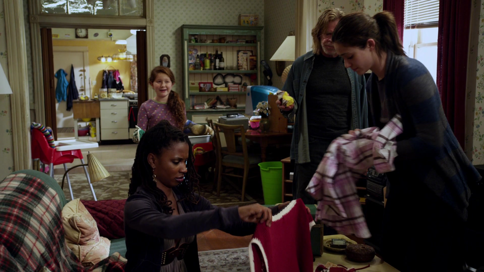 Shameless_US_S01E03_1080p_ERW_006534.jpg