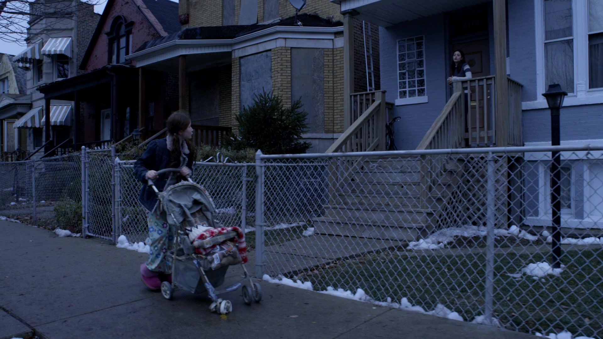 Shameless_US_S01E04_1080p_ERW_000337.jpg