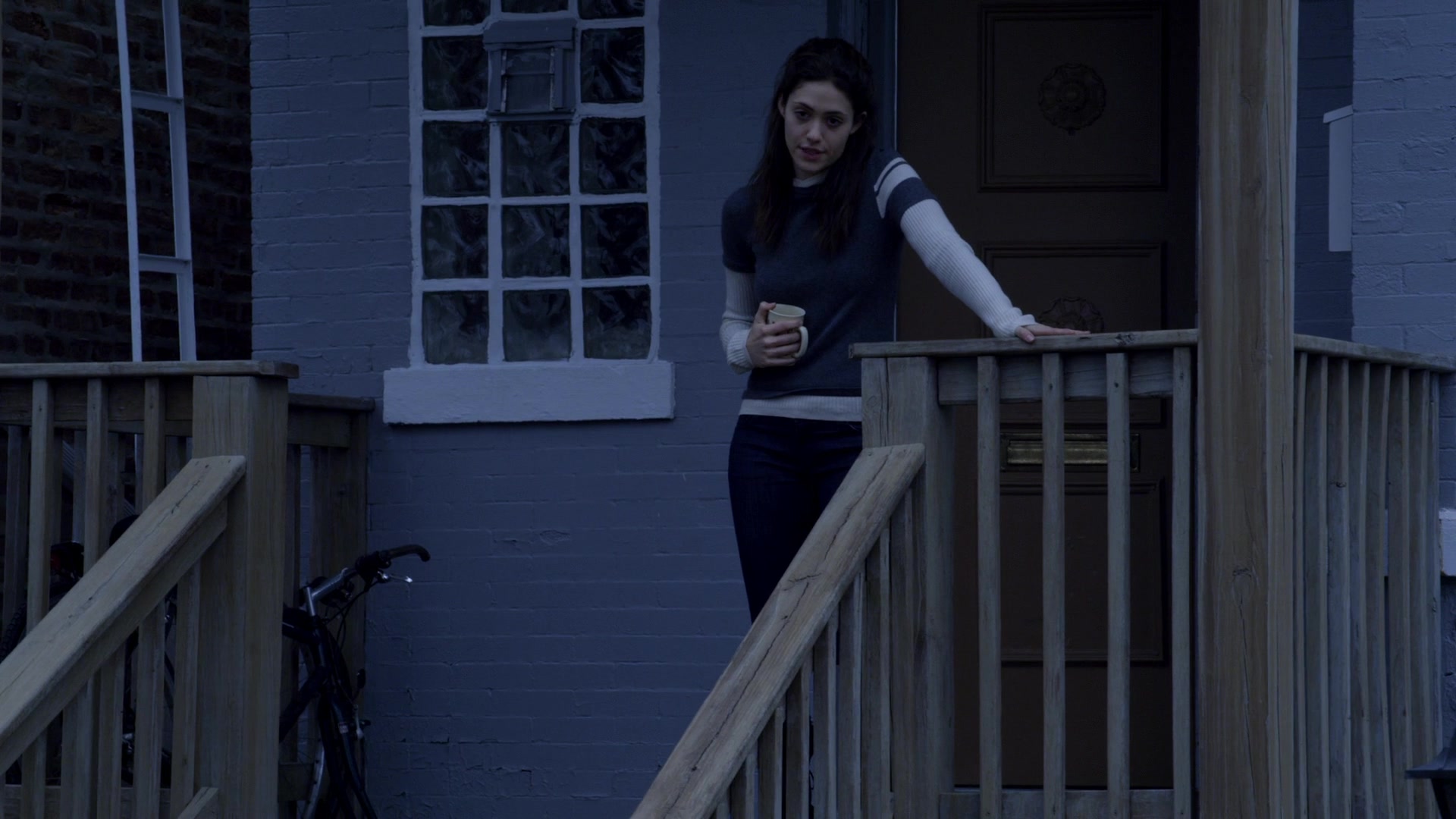Shameless_US_S01E04_1080p_ERW_000344.jpg