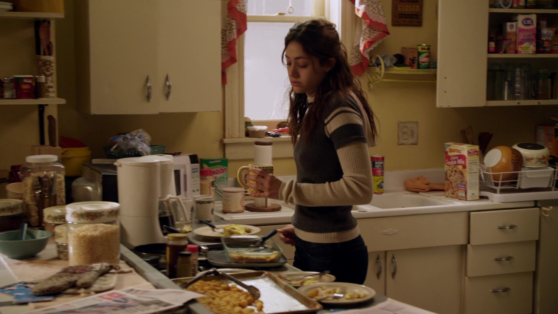 Shameless_US_S01E04_1080p_ERW_000384.jpg