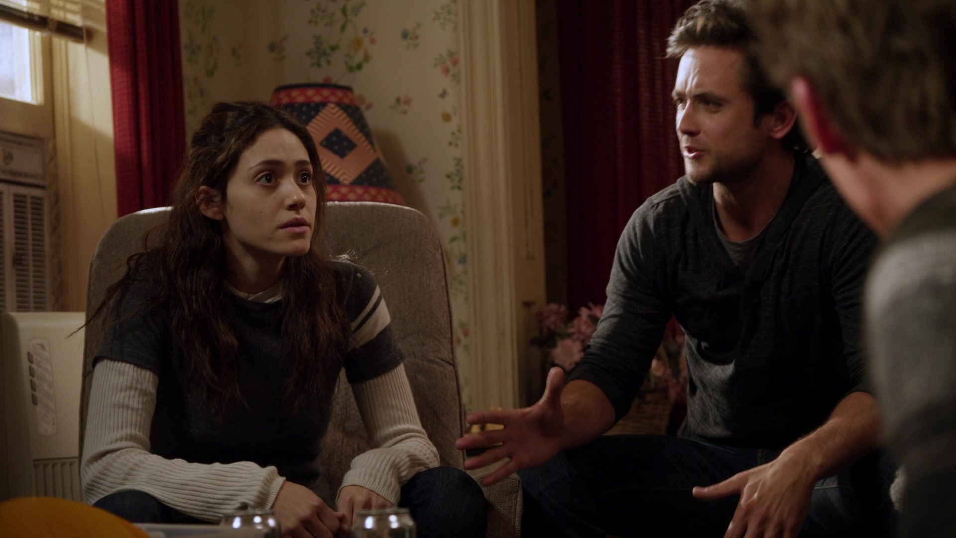 Shameless_US_S01E04_1080p_ERW_002652.jpg