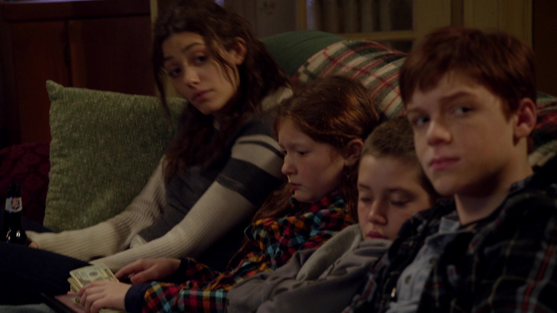 Shameless_US_S01E04_1080p_ERW_005312.jpg