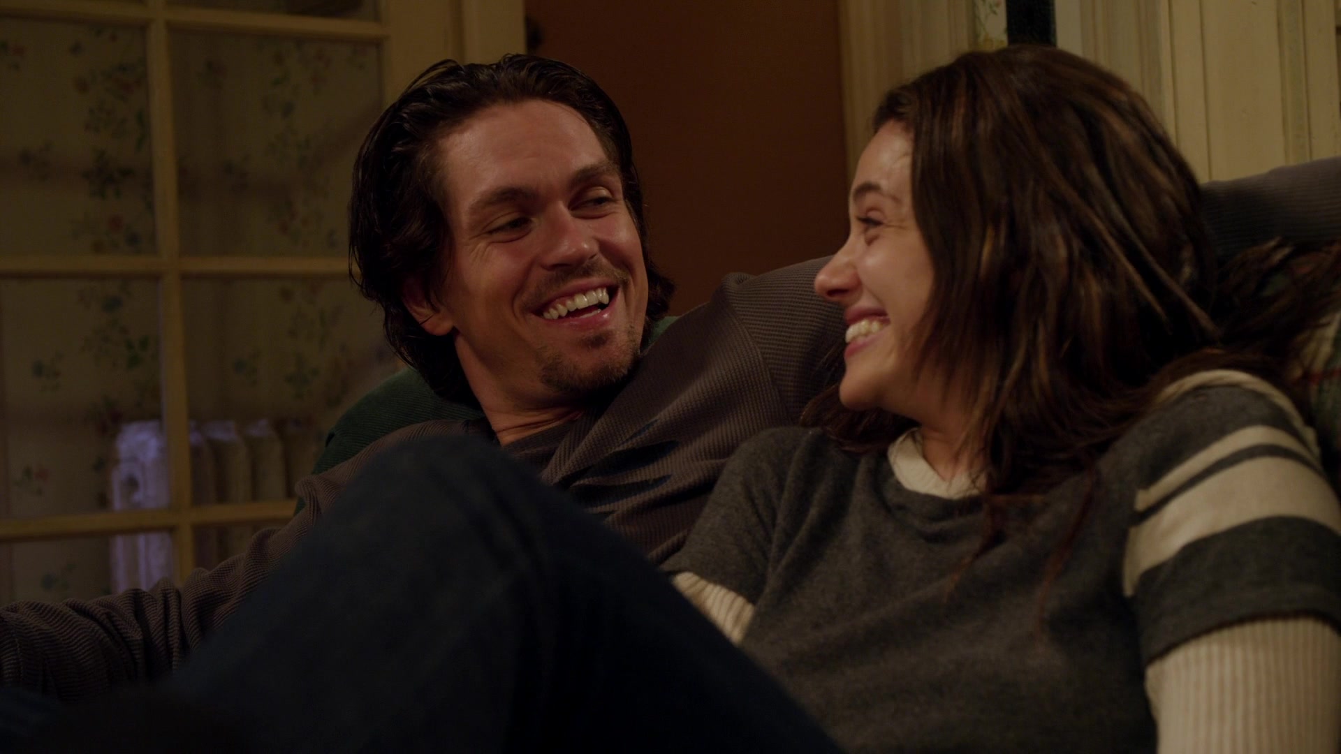 Shameless_US_S01E04_1080p_ERW_005908.jpg