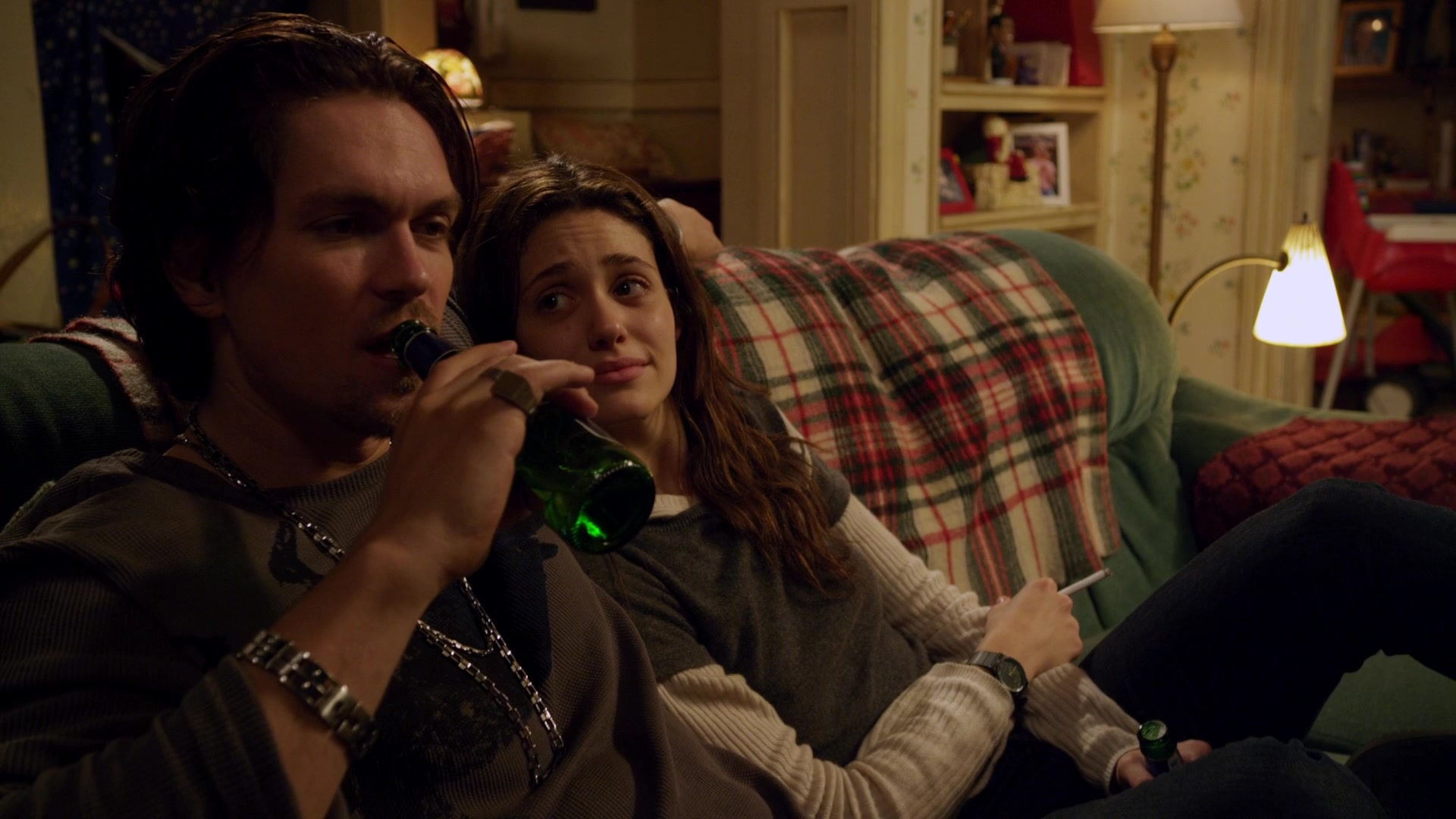 Shameless_US_S01E04_1080p_ERW_005933.jpg