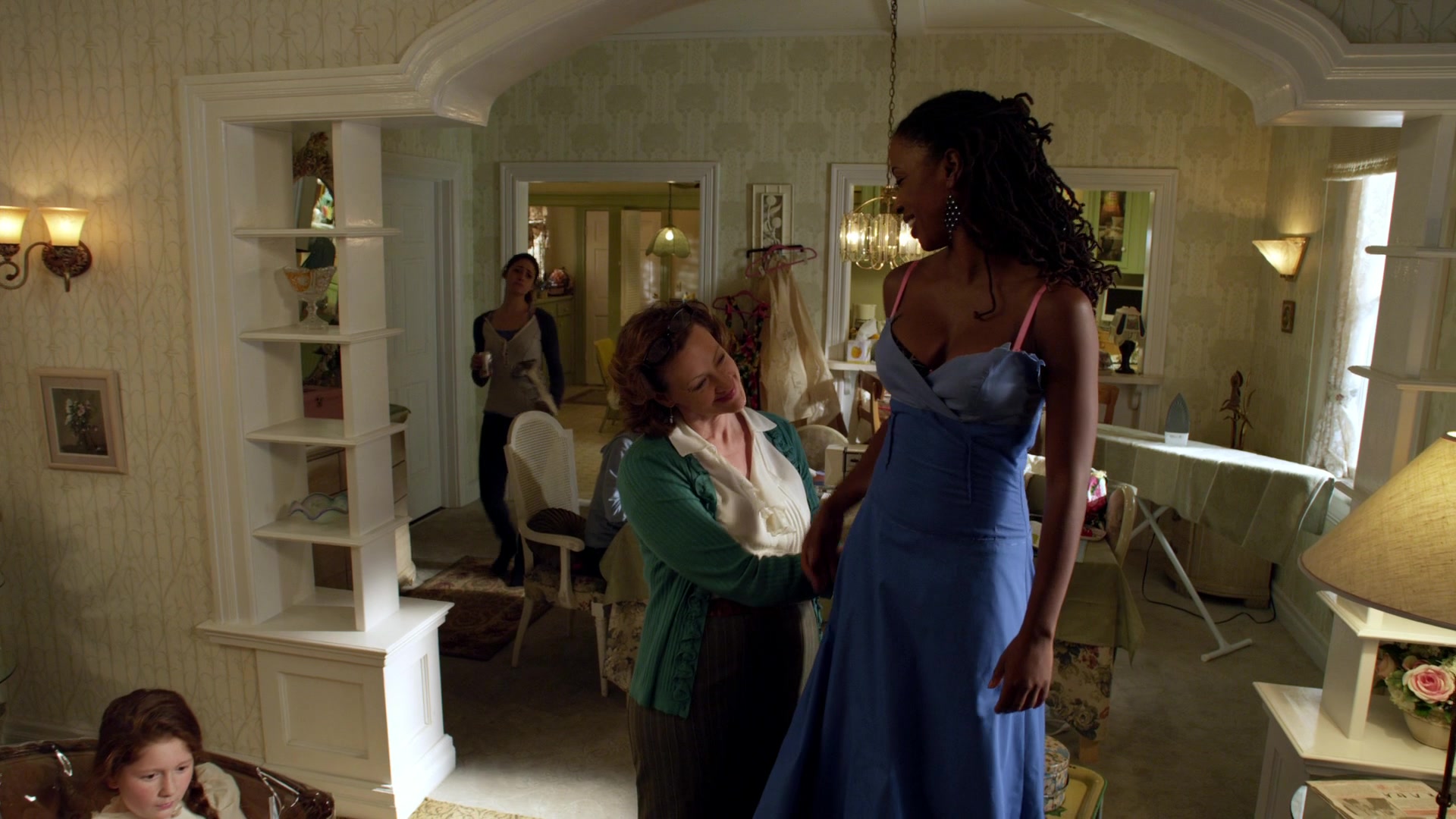 Shameless_US_S01E05_1080p_ERW_002528.jpg