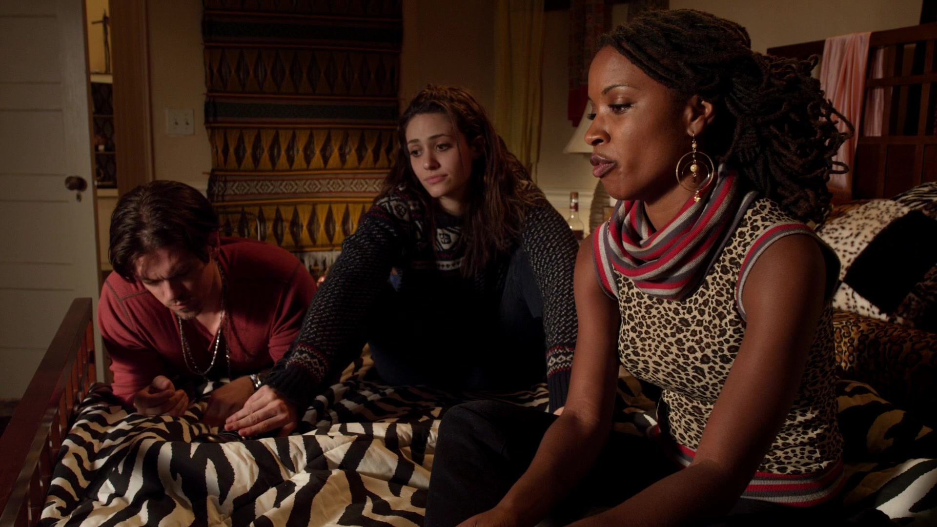 Shameless_US_S01E05_1080p_ERW_004337.jpg