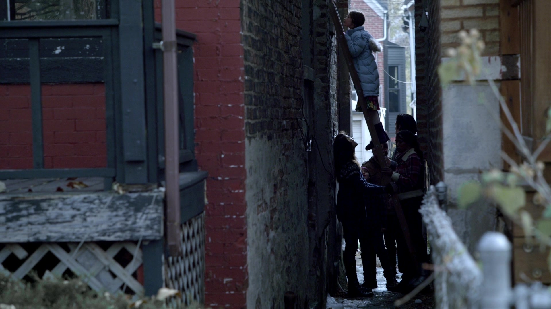 Shameless_US_S01E05_1080p_ERW_004520.jpg