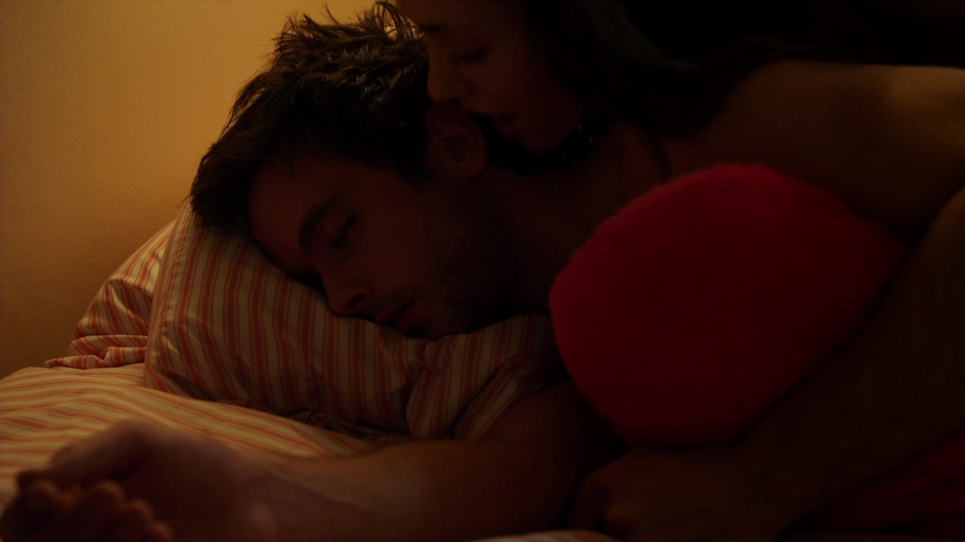 Shameless_US_S01E06_1080p_ERW_000333.jpg