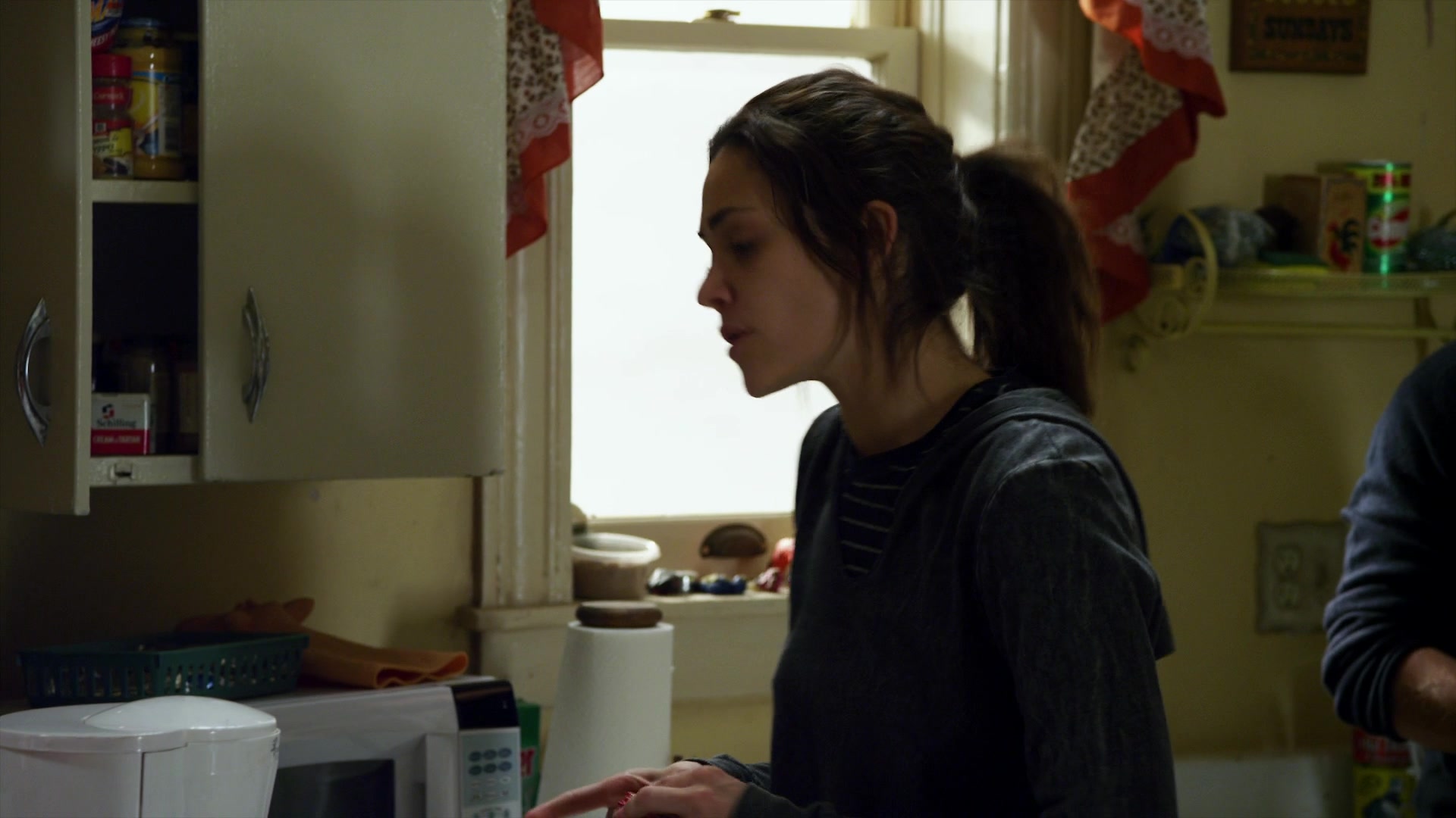 Shameless_US_S01E06_1080p_ERW_001508.jpg