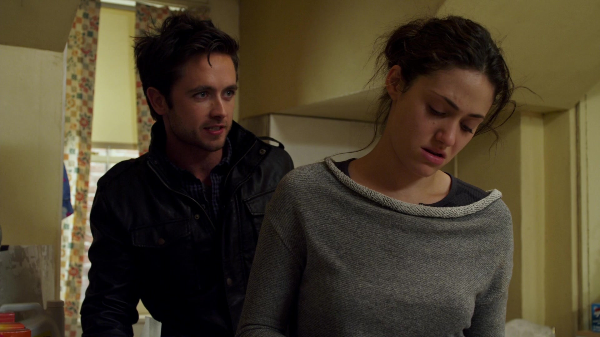 Shameless_US_S01E07_1080p_ERW_001689.jpg