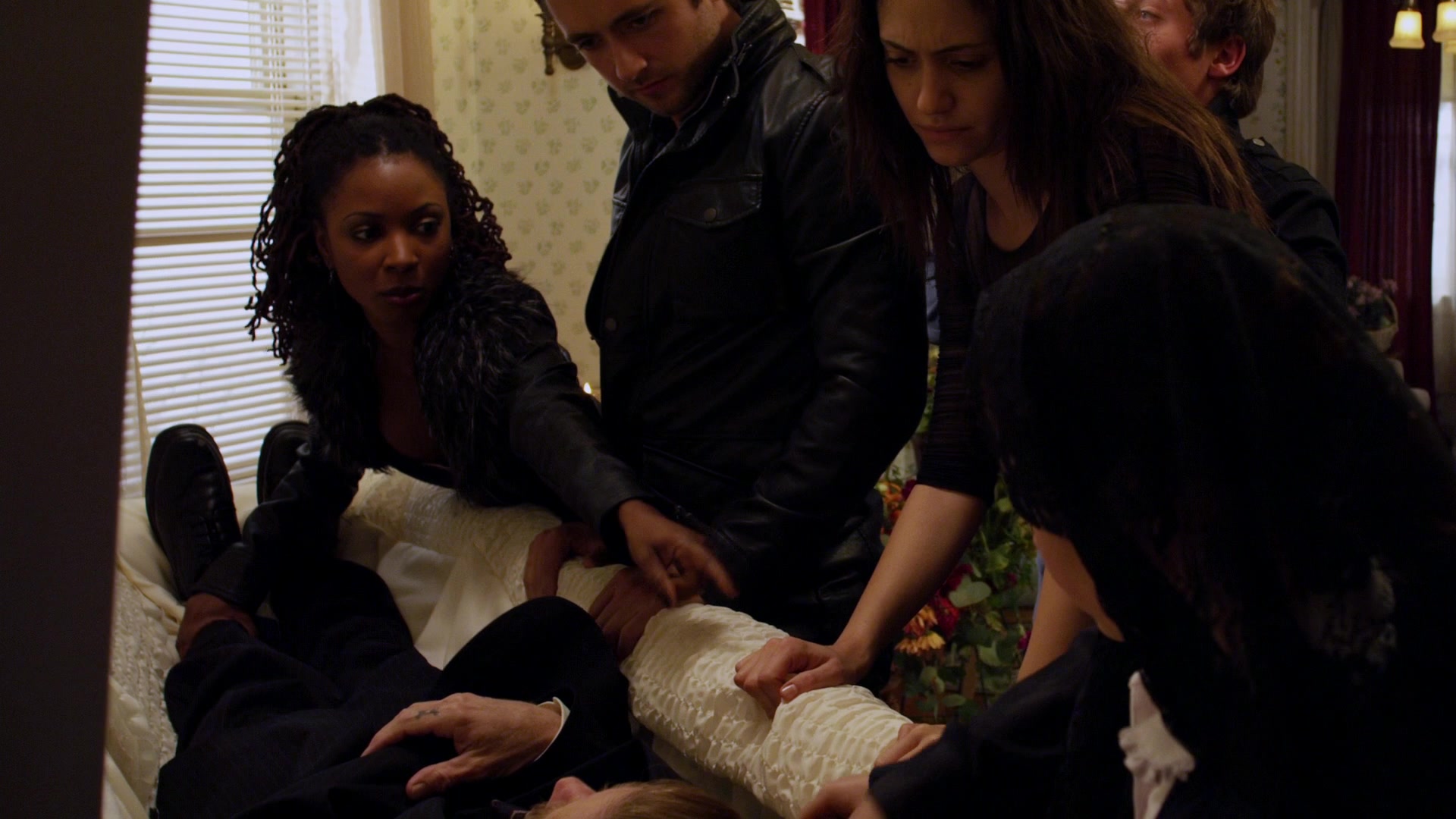 Shameless_US_S01E07_1080p_ERW_004918.jpg