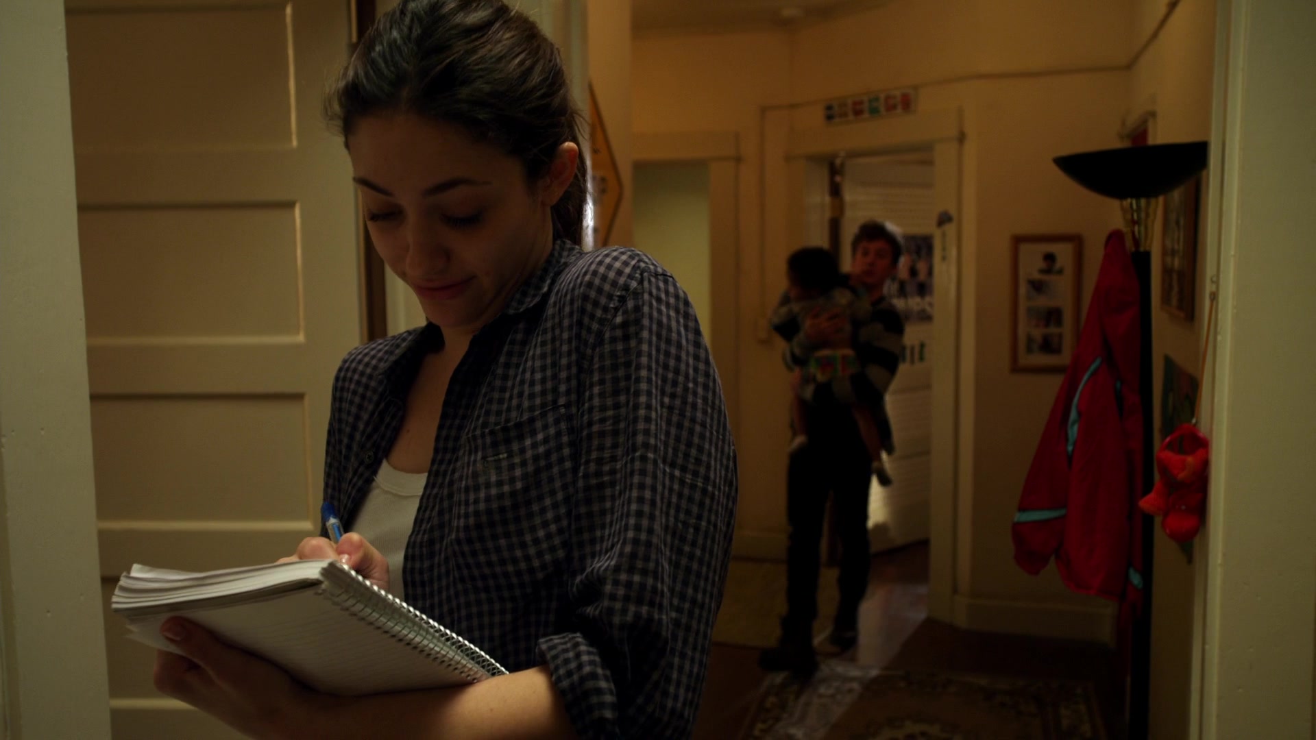 Shameless_US_S01E08_1080p_ERW_000409.jpg