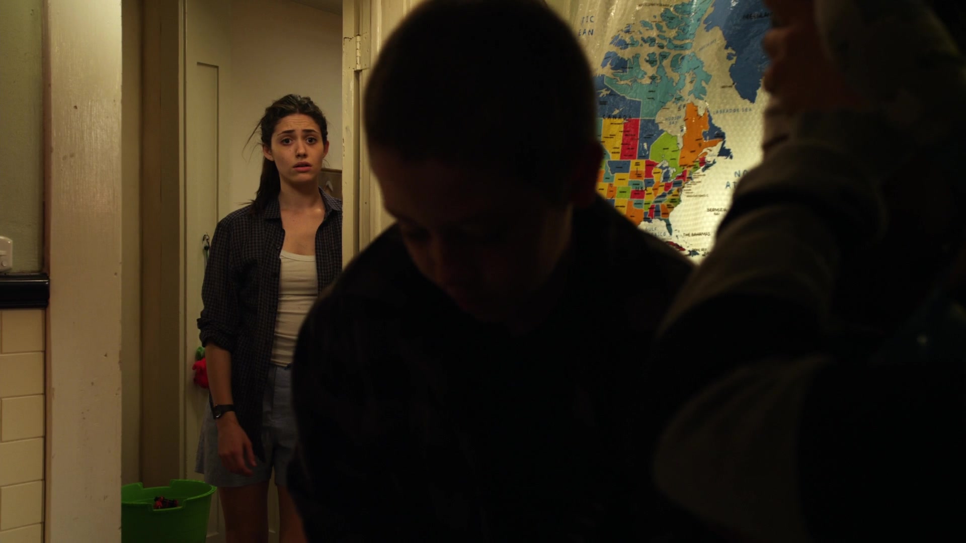 Shameless_US_S01E08_1080p_ERW_000511.jpg