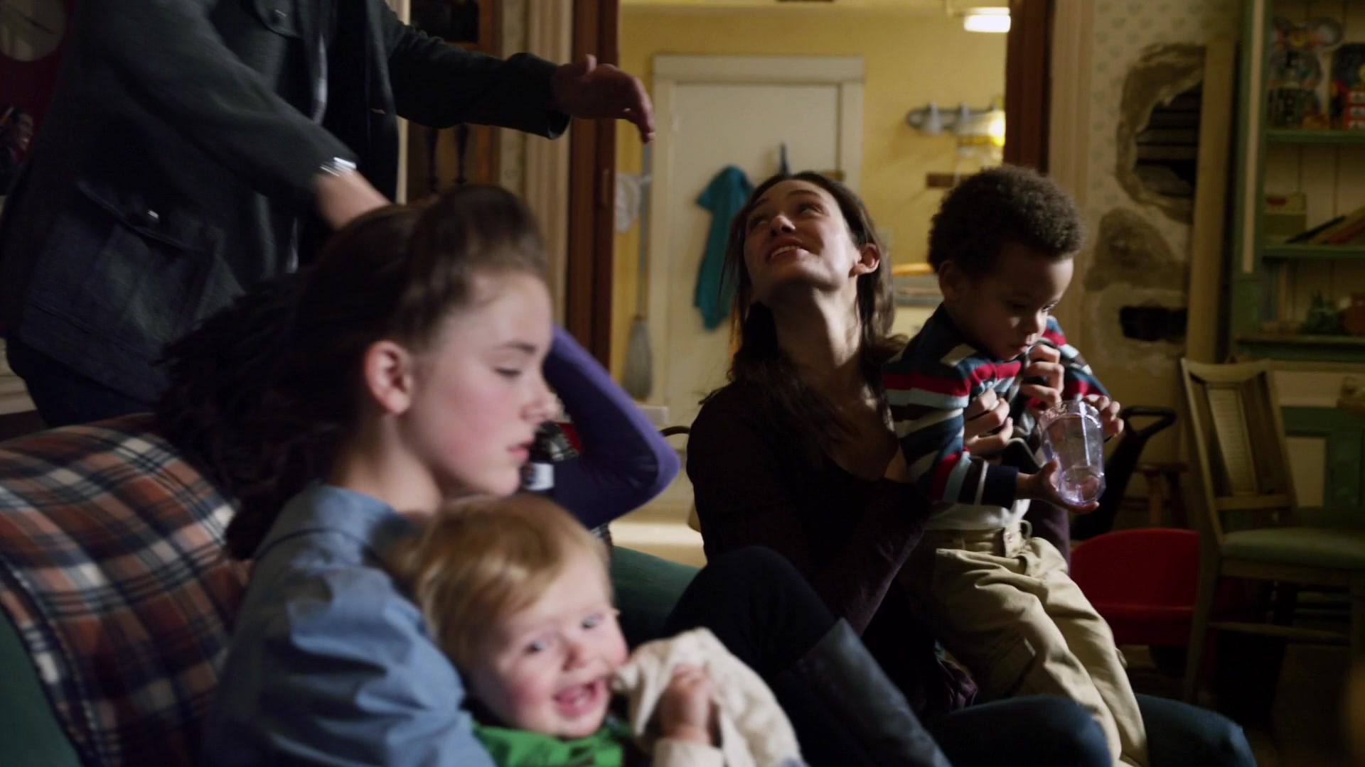 Shameless_US_S01E09_1080p_ERW_005459.jpg
