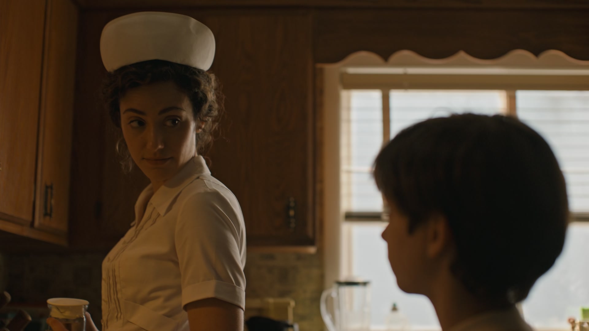 The_Crowded_Room_S01E05_Savior_1080p_ERW_001219.jpg