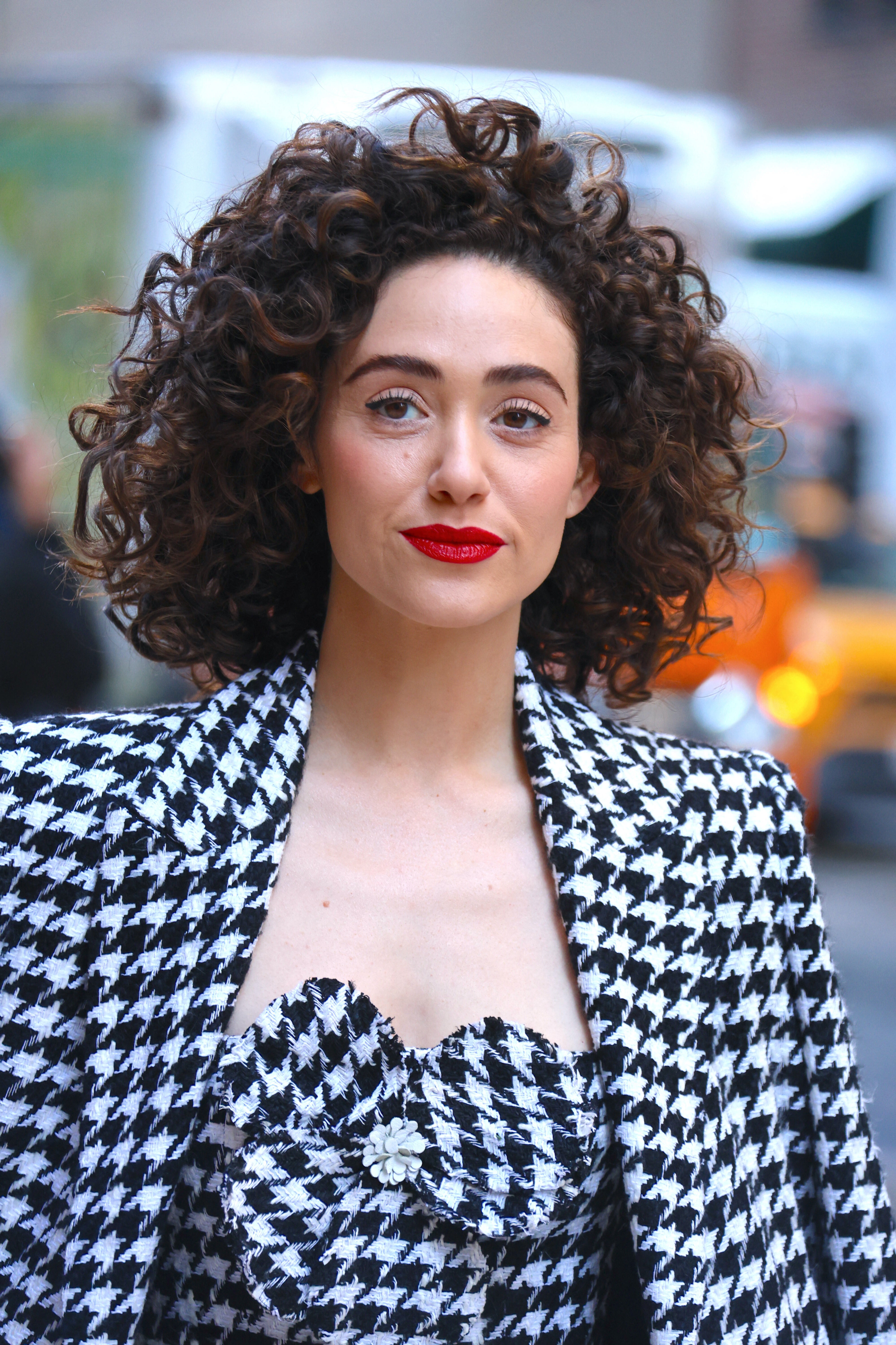 emmyrossumweb_283829~1.jpg