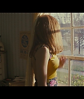 Angelyne_S01E05_Pink_Clouds_1080p_ERW_003214.jpg